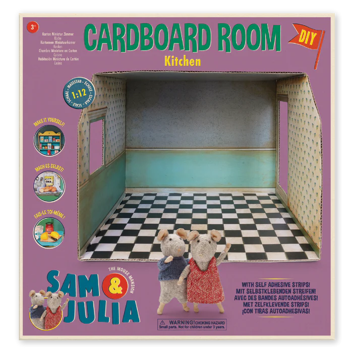 Sam & Julia Cardboard Room - Kitchen